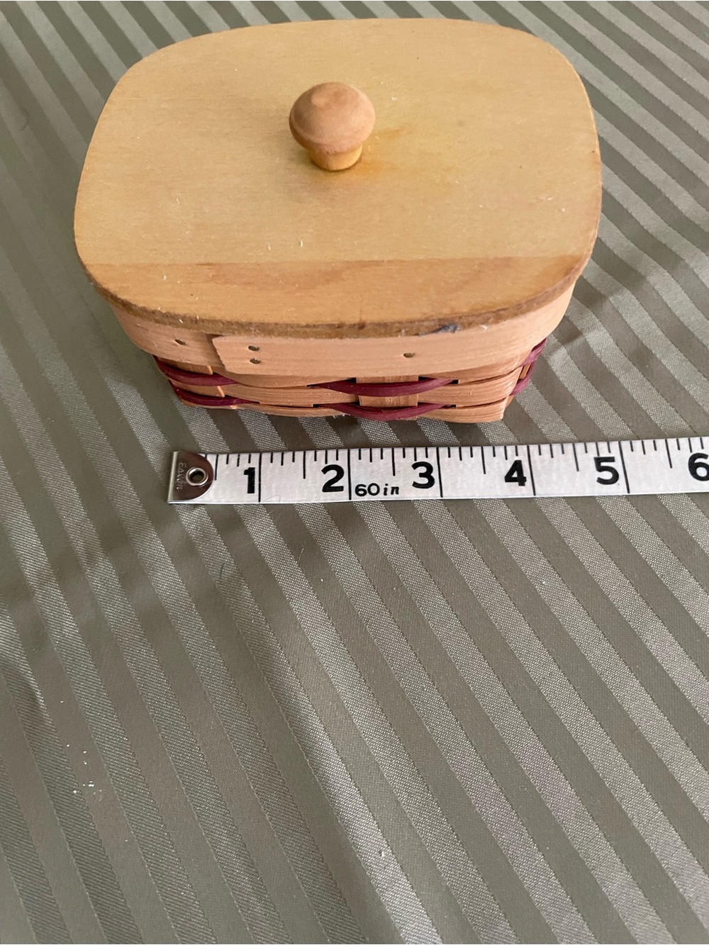 **FREE WITH PURCHASE OVER $30** Basket with Lid - Natural and Burgundy